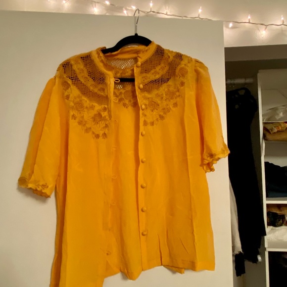 Chasing unicorns silk crepe embroidered blouse - Picture 3 of 3